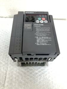 中古美品三菱電機 MITSUBISHI インバーター FR-E720-1.5K動作保証1/4　A-1-B
