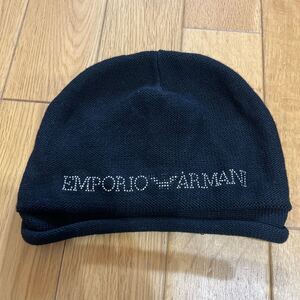 EMPORIO ARMANIエンポリオアルマーニのラインストーンニット帽