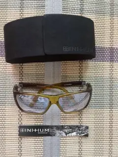 INI+IUM eyewear イニシウム　サングラス