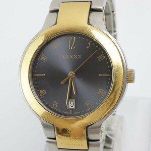 2409-680 グッチ クオーツ 腕時計 GUCCI 8900M 下日付 黒文字盤 金色ベゼル 純正 コンビカラーブレス