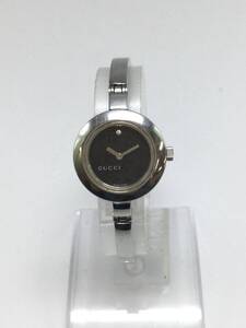 EE27■【QZ/不動品】腕時計 GUCCI グッチ 105 黒×フラワー文字盤 ブラック 石付 現状品