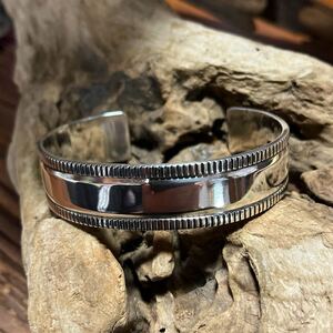 ジェニファーカーティス　バングル　ナバホ　インディアンジュエリー　navajo シルバー　sterling ブレスレット