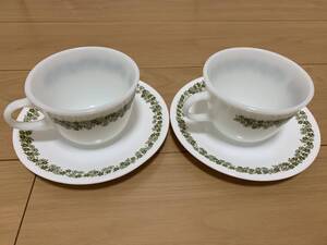 OLD PYREX FireKing ビンテージ ★カップ&ソーサー2個セット　小花柄