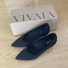 VIVAIA 黒パンプス