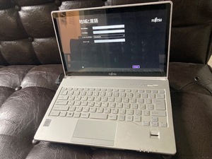 FUJITSU　LIFEBOOK　SH90／T　ノートPC　＆　ACアダプター