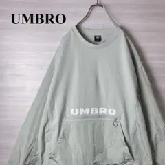 UMBRO アンブロ　ナイロン切り替え　スウェットトレーナー　薄手　2XL 古着