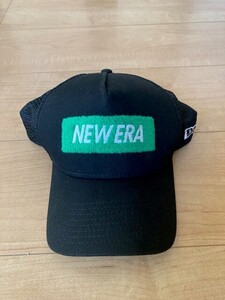 美品！ NEW ERA ニューエラ 黒/グリーン 芝デザイン ゴルフ メッシュキャップ 