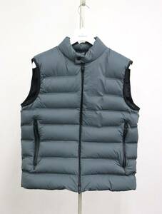 【本物保証】MONCLER/モンクレール ダウンベスト/ジレ OSEROT GIUBBOTTO サイズ/4 グリーン 洋服 ファッション 冬物 メンズ『C304新』