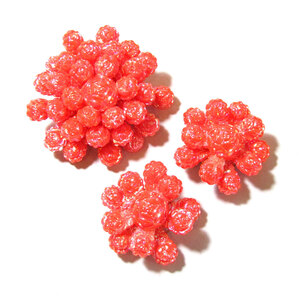 ★1960s Austria vintage coral pink color rose design earrings & brooch set