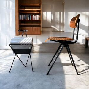 Result Chair By Friso Kramer / #関家具 #アクタス 椅子 北欧 仏 ミッドセンチュリー ジャンプルーヴェ チェア ヴィンテージ リプロダクト