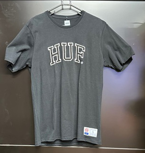 50％OFF！！　HUF 　ハフ　アパレル　TEE　Tシャツ　PURSUIT　TEE　　Lサイズ　BLACK