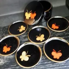 茶道具　極上　六代象彦造　食籠　[干菓子皿]　金彩赤、沈金蒔絵　蝶々図共箱入り