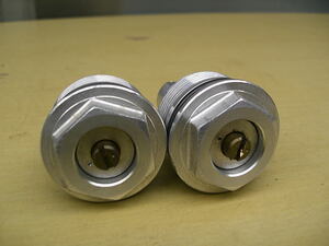 HRC　RS125　NF　フロントフォーク　35ｍｍ　トップボルトセット