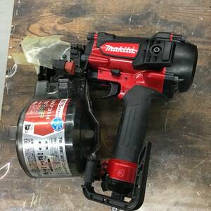 【中古品】★マキタ(makita) 高圧エア釘打ち機 AN731H