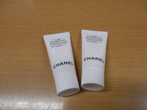 CHANEL シャネル UV エサンシエル 日やけ止めジェルクリーム（SPF 50/PA ++++） ２個 サンプル 化粧品 クリーム【A605】