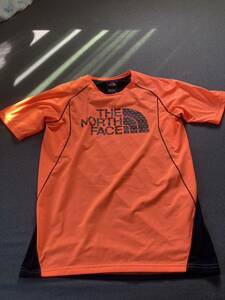 美品　THE NORTH FACE NT61971 Tシャツ オレンジブラック　サイズM. ノースフェイス　送料込み　FLIGHT SERIES