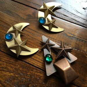 70s アクセサリー ブローチ ペンダントトップ イヤリング ブロンズ ゴールド ハンドメイド クリスマス オーナメント アンティーク雑貨