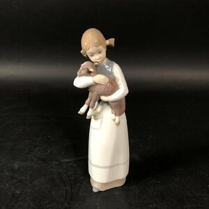 SW1108-49-3 リヤドロ 子羊と少女 置物 インテリア 陶器 雑貨 LLADRO 女の子 動物 高22㎝ 60サイズ