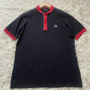 良品 L フレッドペリー 半袖 ポロシャツ ブラック レッド ロゴワッペン 月桂樹 FRED PERRY 鹿子 カノコ ゴルフウェア