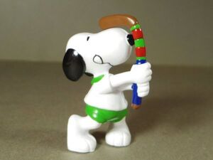 ピーナッツ スヌーピー PVCフィギュア クリケット Snoopy