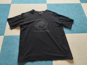 送料無料　メンズ　マムートMammut　半袖Tシャツ　黒　M　