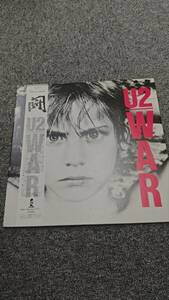 U2「War(闘)」LP（12インチ）/Island Records(25S-156)/洋楽ロック/NL112202