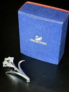 ● SWAROVSKI スワロフスキー ブローチ クリスタル フラワーモチーフ 花 シルバー系 置物 オブジェ インテリア 箱付き