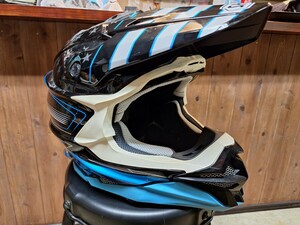 SHOEI VFX オフロード フルフェイスヘルメット 59cm Lサイズ 23区発 引き取り歓迎です 中古品 ホンダ ヤマハ VFX-WR VFX-W ショウエイ