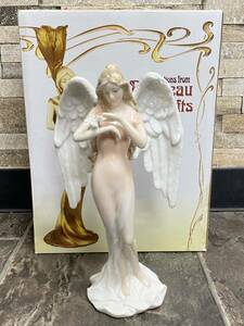 ②箱入り 置物 天使の陶器人形　Unicorn Studio ユニコーンスタジオ