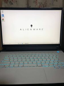 ALIENWARE m15 r3 2070super 300hz