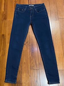 ■リーバイスのストレッチスキニーデニム(ジーンズ)■710 SUPER SKINNY・W28