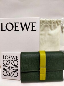 未使用　ロエベ　バーティカルウォレット　スモール　財布 　LOEWE　