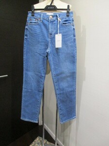 新品　23区DENIM　　23区デニム　ジーンズ　サイズ38　送料無料　パンツ　ボトム