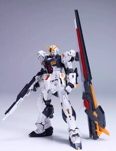 EffectWings/EW 1/144 RG RX-93ff νガンダム用 ロングレンジ フィン ファンネル ウェポンセット 通常配色VER. 特典付き 海外製プラモデル