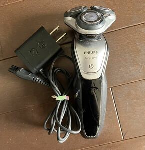 PHILIPS シェーバー　シリーズ5000 S5072 ジャンク品　送料無料