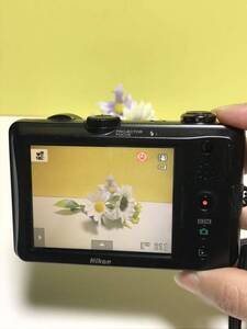 Nikon ニコン COOLPIX S1100pj コンパクトデジタルカメラ クールピクス 動作確認済み