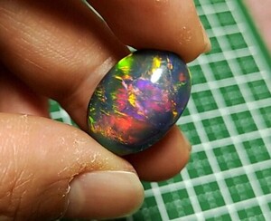 1円出品～ 遊色効果素晴らしい!! ブラックオパール 20×13×8mm 10.90cts