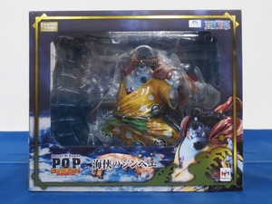 メガハウス P.O.P Portrait.Of.Pirates ワンピース “SA-MAXIMUM” 海侠のジンベエ 1/8スケール塗装済完成品フィギュア (7669)