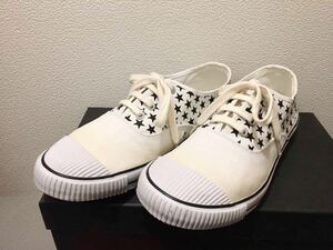 COMME des GARCONS × Bata Tennis スタースニーカー US10 白 黒 オフホワイト クリーム シューズ キャンバス 星 メンズ UK9 柄