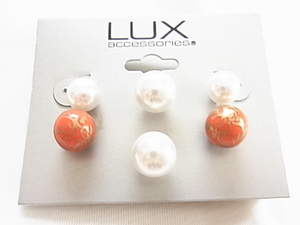 新品未使用品　台紙付き　LUX　accessories　イミテーションパール真珠と茜色の和モダン柄模様の3セット（6個）素敵なピアス▽