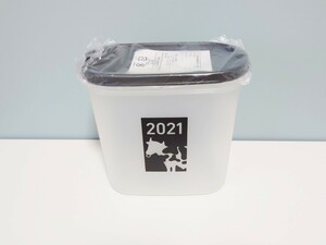 Tupperware MMだ円#3 2021 丑年 牛柄 干支 タッパーウェア