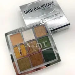 【未使用級】限定色 Dior バックステージアイパレット 008 カーキ