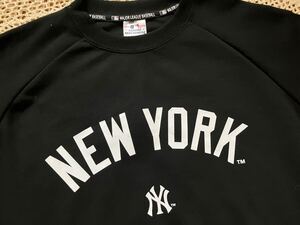 ★新品★MLB　ＮＹ　クロ　薄手　トレーナー　Lサイズ★