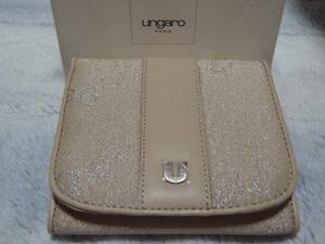 ベージュ　財布 小銭入れ有 ungaro EUロンデス