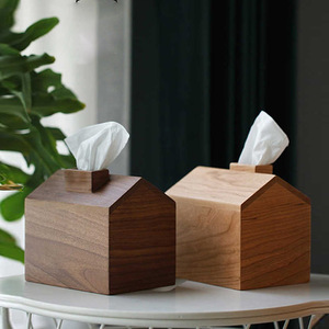 温かみのある木製ティッシュボックス ハウス型 ティッシュケース おしゃれ かわいい インテリア 雑貨 無垢材 ナチュラル ウォールナット