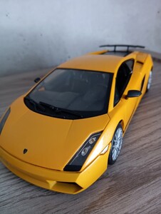 MOTOR MAX 1／18スケール ランボルギーニ ガヤルド スーパーレジェーラ／LamborghiniGallardoモーターマックス