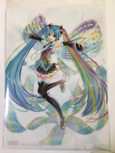 【激レア、新品】初音ミクシリーズ クリアファイル　KEI ver.　10th ANNIVERSARY 箱に入れて発送