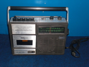 昭和レトロ　VICTOR　RADIO CASSETE RECORDER ラジカセ RC-305　ジャンク（3986）