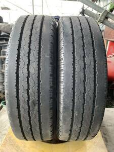 送料込み！205/70R17.5 BRIDGESTONE DURAVIS R205 16,17年製 7mm 中古トラックタイヤ２本