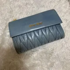 miumiu財布